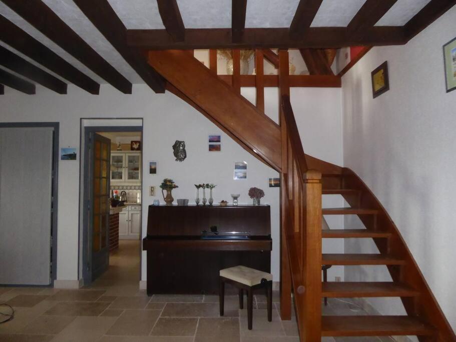 Maison Entiere Independante นัวเยร์ส-ซูร์-เซอไรน์ ภายนอก รูปภาพ